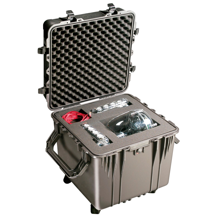 TestEquity: Pelican 0370 Cube Case, 24 x 24 x 24