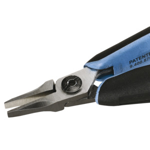 Lindstrom 7490 Supreme Series ESD-Safe Small Flat Nose Pliers with
