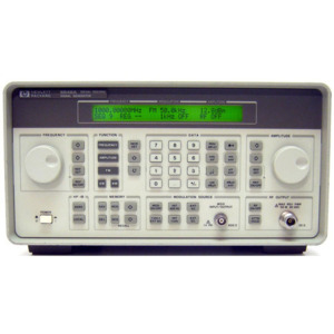 Keysight 8647A