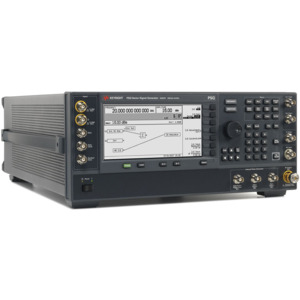 Keysight E8267D-520