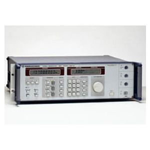 Rohde & Schwarz SMY01