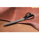Crescent Wiss W22W
